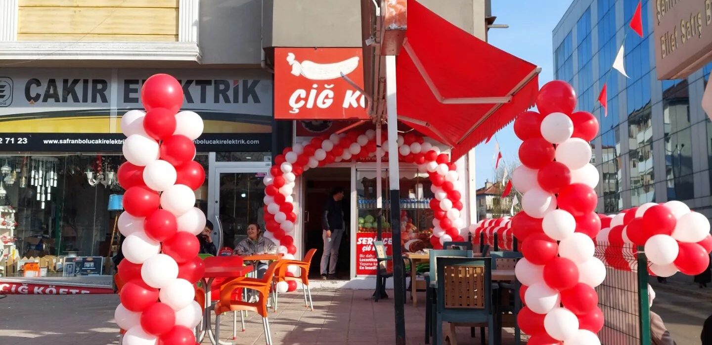 SERİNCE CİĞ KÖFTE